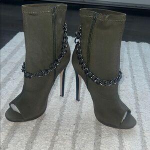 8.5 olive green bootie. Open toe. Brand new NO BOX.